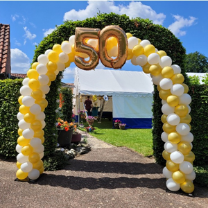 Ballonnenboog met foliecijfers (enkeldeurs)